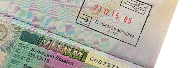 Die Einladung zu Besuchszwecken ist ein Formular, dass für den Antrag auf ein Schengen-Visum Typ C notwendig ist. 