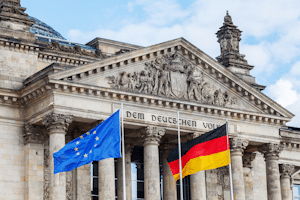 Ein neues Einwanderungsgesetz führte der Bundestag 2005 ein.